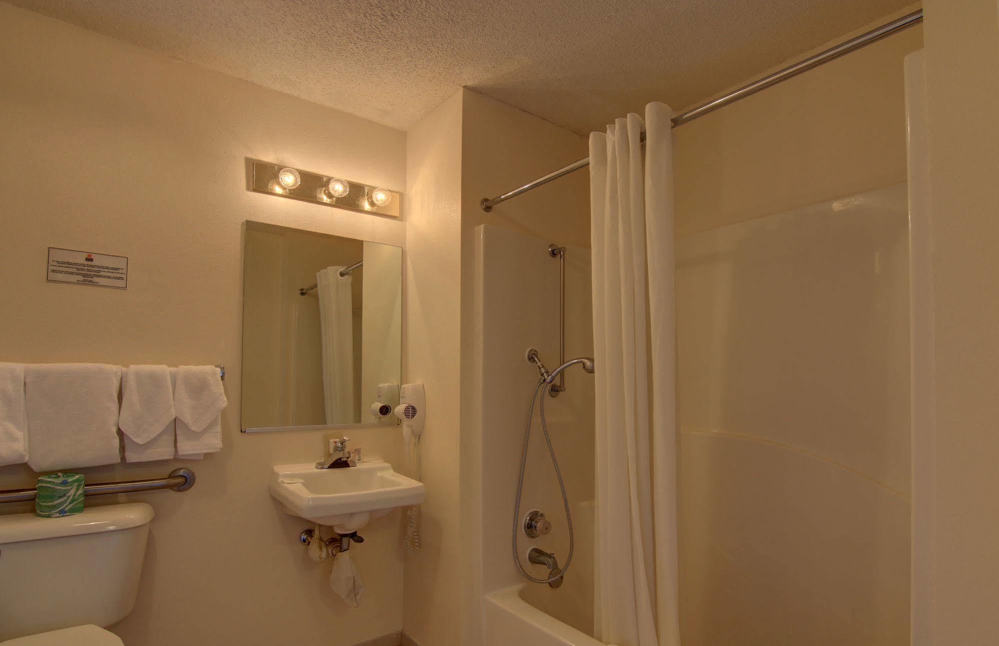 Intown Suites Extended Stay Atlanta Ga - Дулут Экстерьер фото